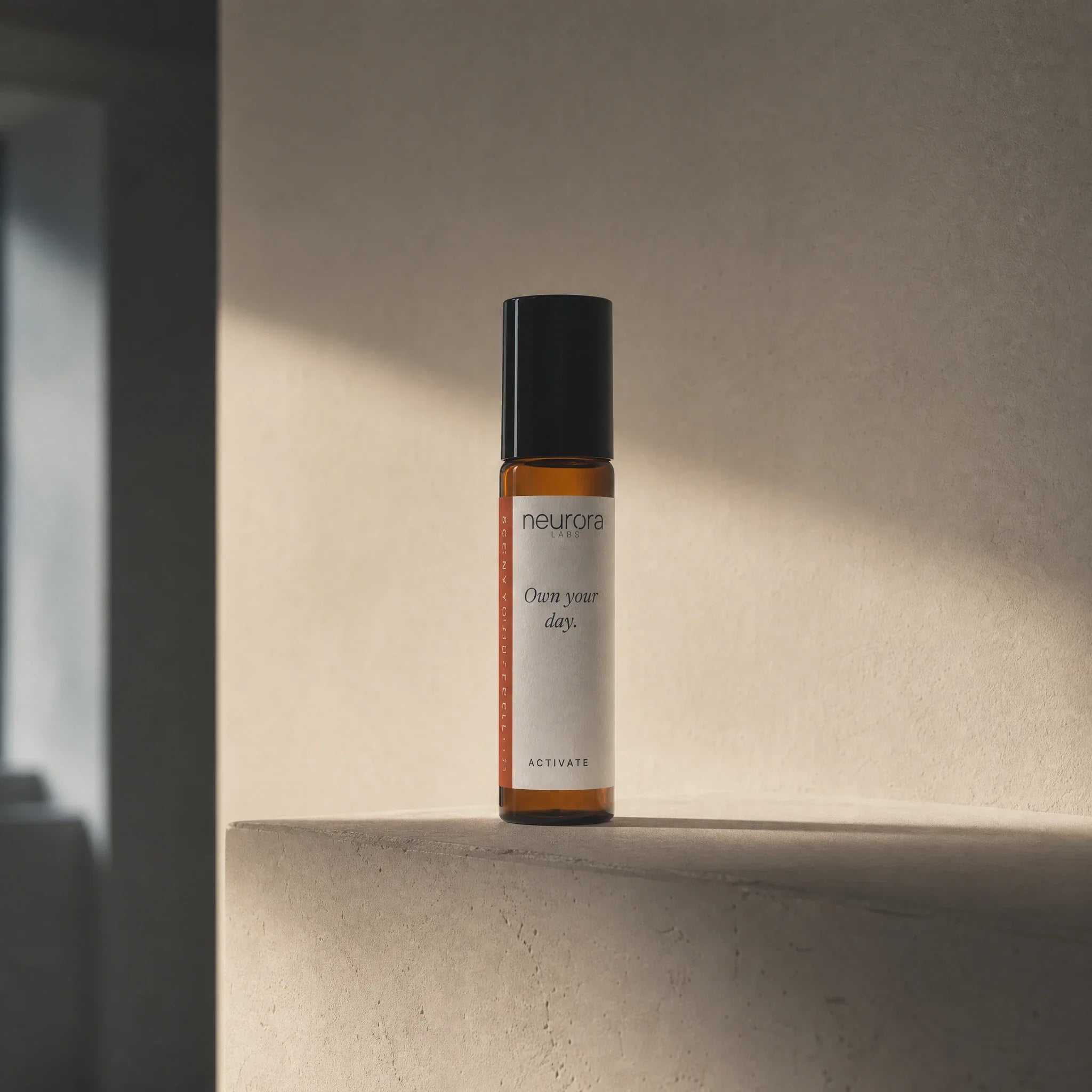 Der Morgen: ACTIVATE Roll-On im Morgenlicht